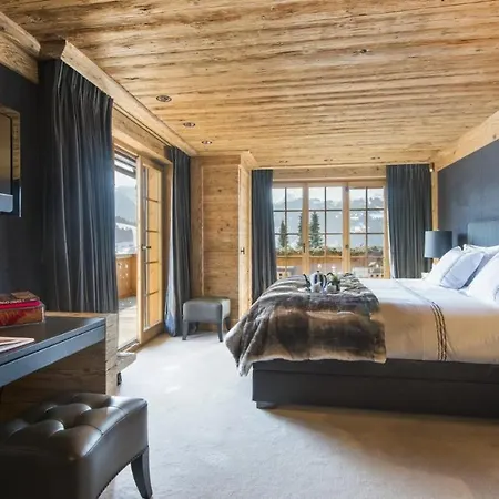 Luxe Chalet Avec Piscine *